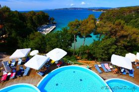 IMG_4000 IMG_4265 edU.jpg